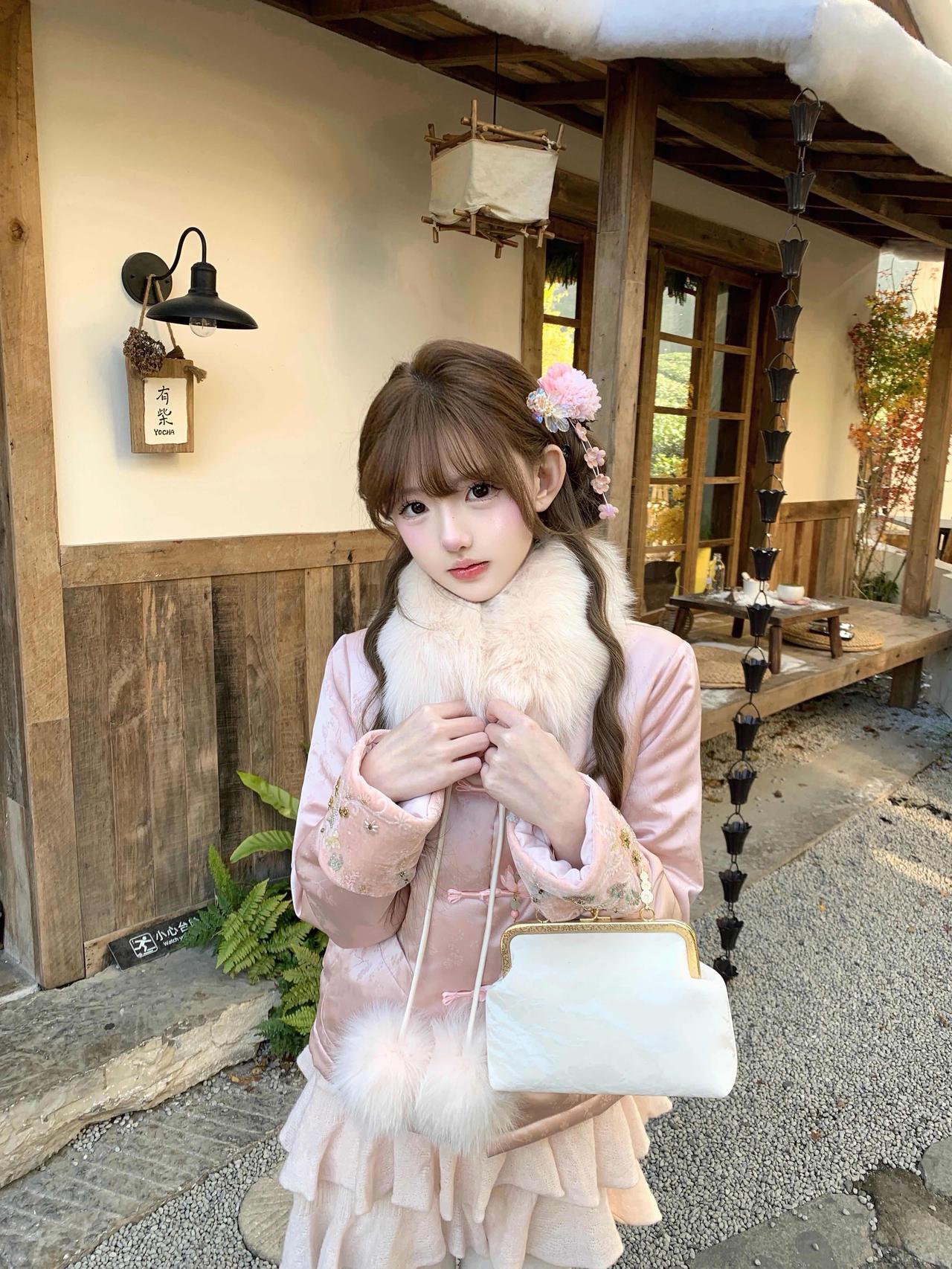 新中式的粉嫩嫩小衣服太可爱啦！