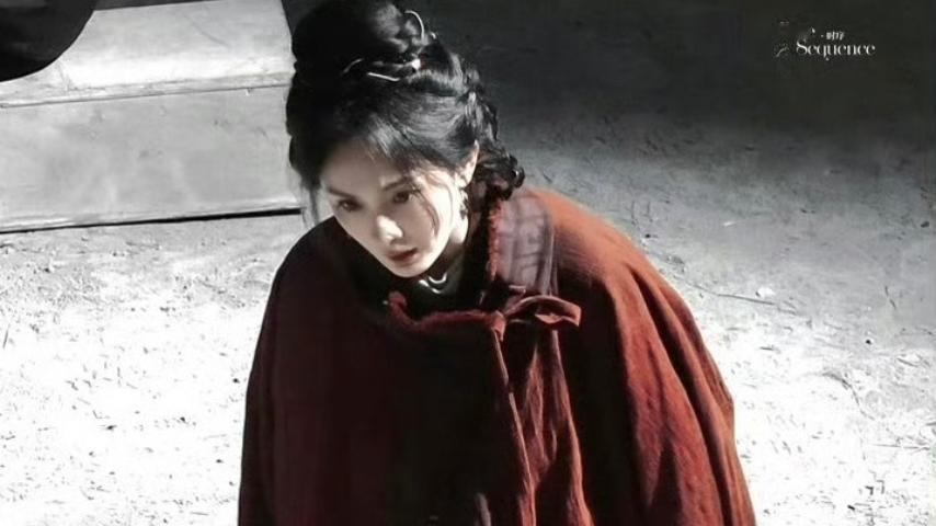 你知道吗？杨幂冯太后盘发造型路透近日，杨幂《江山大同》中冯太后的盘发造型路透曝