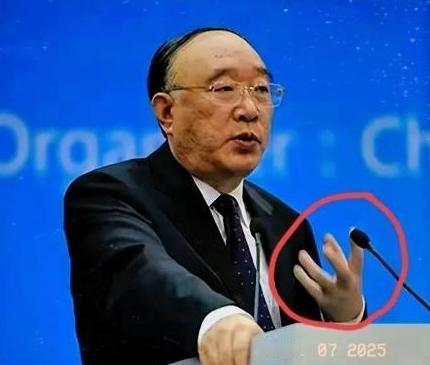 关税战打到头破血流，最坏的结果也就是7万多家美企全部撤走，每年损失6000亿美元