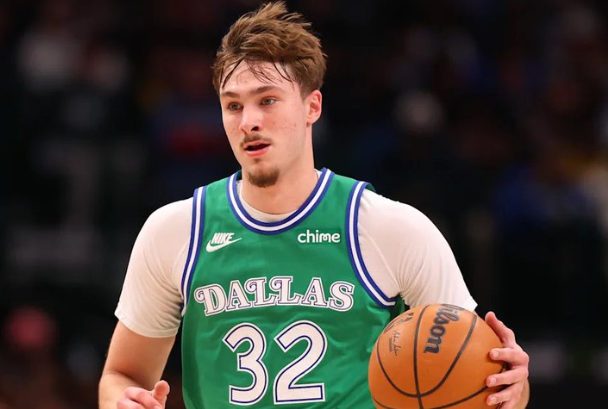 NBA Memes称赞: 弗拉格的表现很不真实, 超级巨星正在加载中