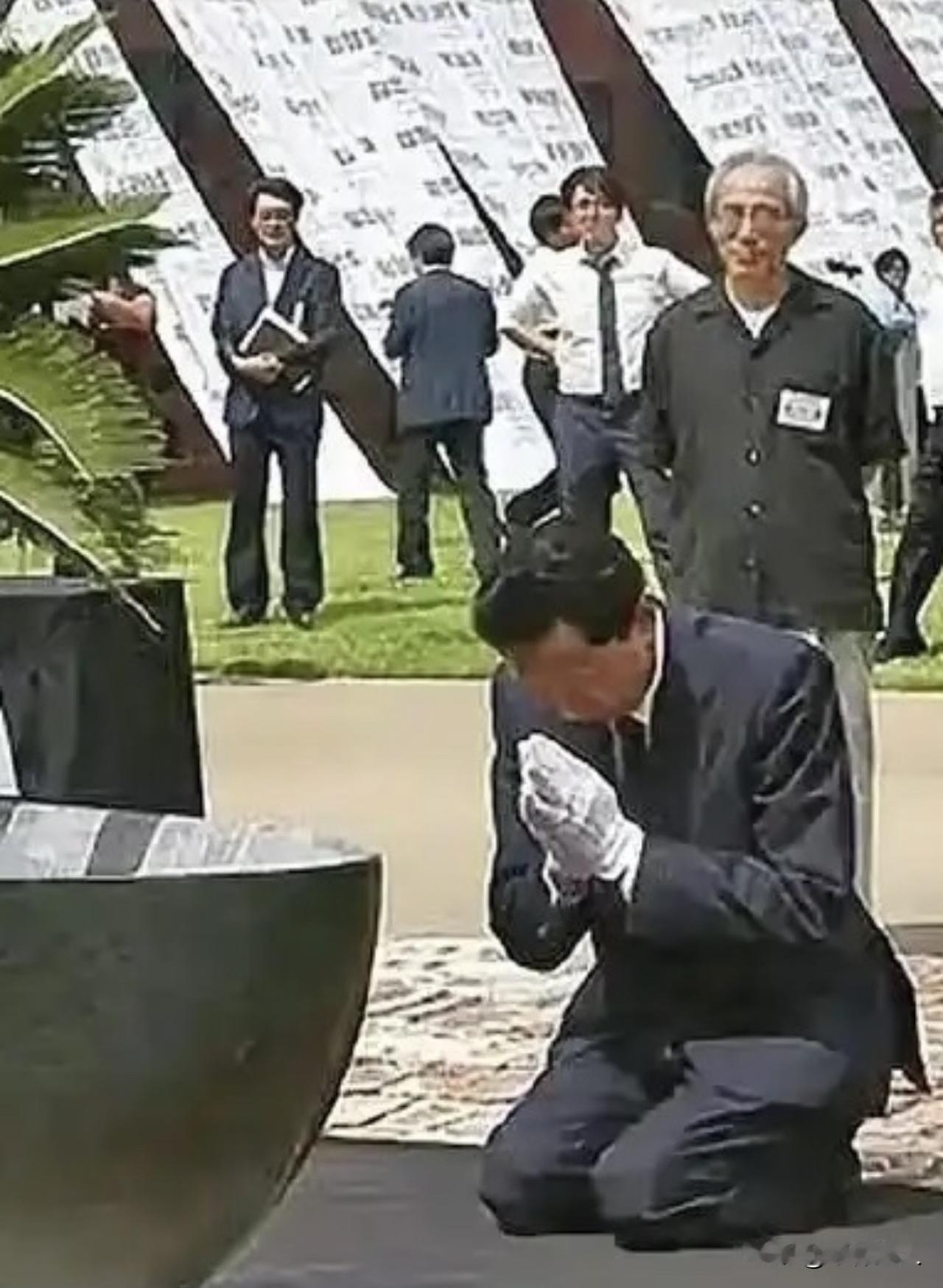 新思维：如果未来发生战争，还是自卫战争！如果被外敌打破了“不开第一枪”的底线