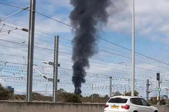 美国赌输了，伊朗远比美军想象的要强很多！今天才是第一天，但伊朗的反击已经让美军