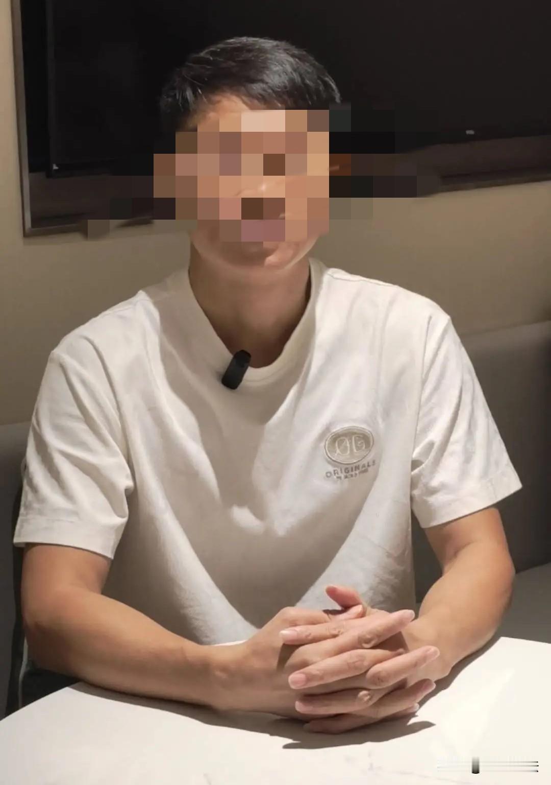 “天都塌了！”广东深圳，一男子儿子22岁，女儿18岁，男子儿女双全，高兴了20多