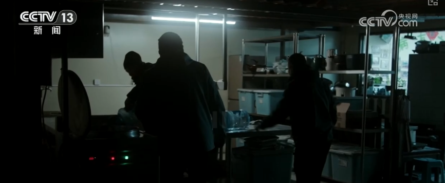 灶台边的烟火气：爱心厨房串联病友之家的善意与希望