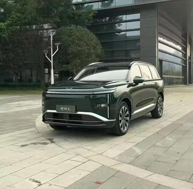 进入世界500强的4大中国车企：1——上汽集团2——比亚迪3——吉利