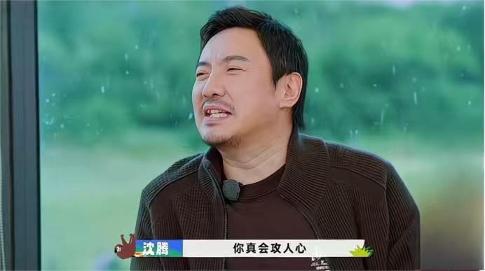 主持人：“如果你有一个视为掌上明珠的妹妹，在座的各位都是你妹妹的追求者，谁成为你