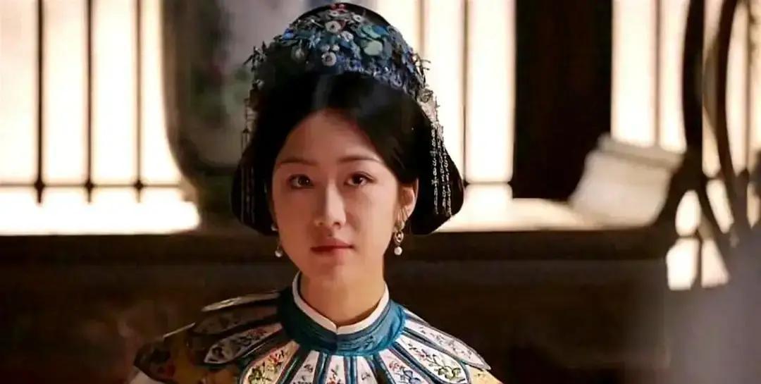 刚追完《大生意人》，我直接地铁老人手机。女主照顾陌生男主十几天，转头就把青