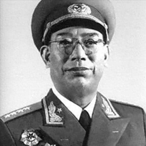 1955年授衔，此人死活不当上将，毛主席拍案：你不当，别人怎么办？谁能想到