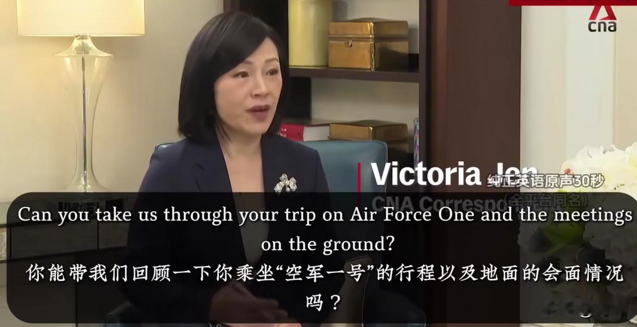 原来是求着人家来的！黄仁勋回应访华:特朗普非要带我去近期黄仁勋在接受美国媒体采