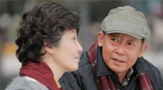 1988年，21岁的徐帆疯狂倒追老师王志文，3年之后，王志文发现徐帆劈腿了大导演