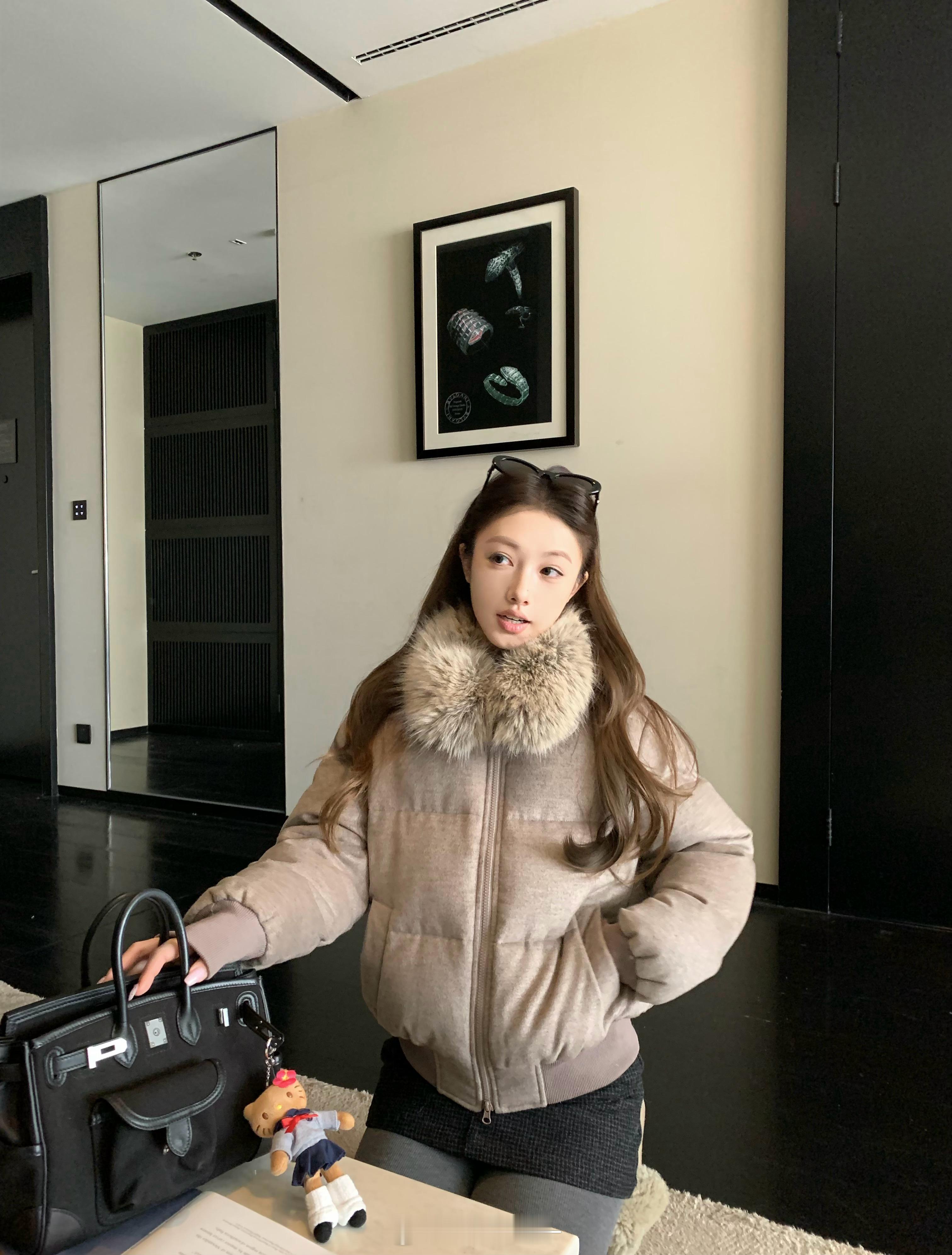 板栗可可Bankelili12/8/20:00本期重磅且是我超爱的一款羽绒服！！