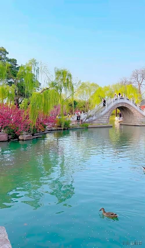 家庭衰败的3个前兆，中了一个就要赶紧止损前兆一：家无宁日，全员内耗核