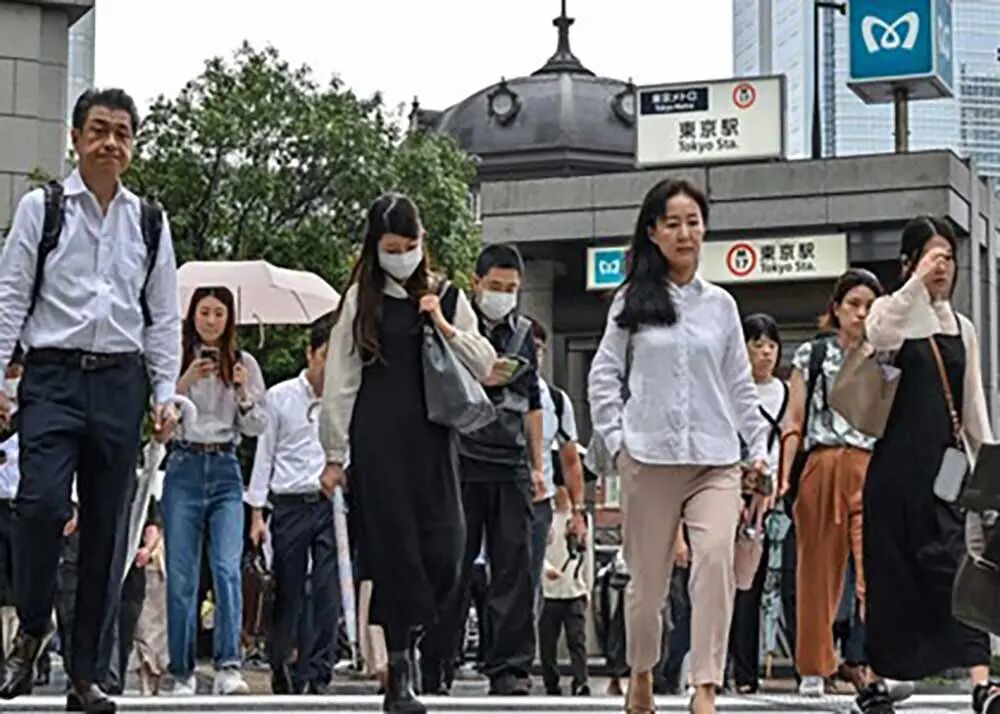 能源危机下, 东京倡导员工穿短裤上班