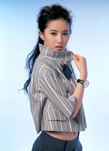 刘亦菲是你最喜欢的女演员吗刘亦菲，谁不喜欢呢？神仙颜值，演技称得上精湛，性情温柔