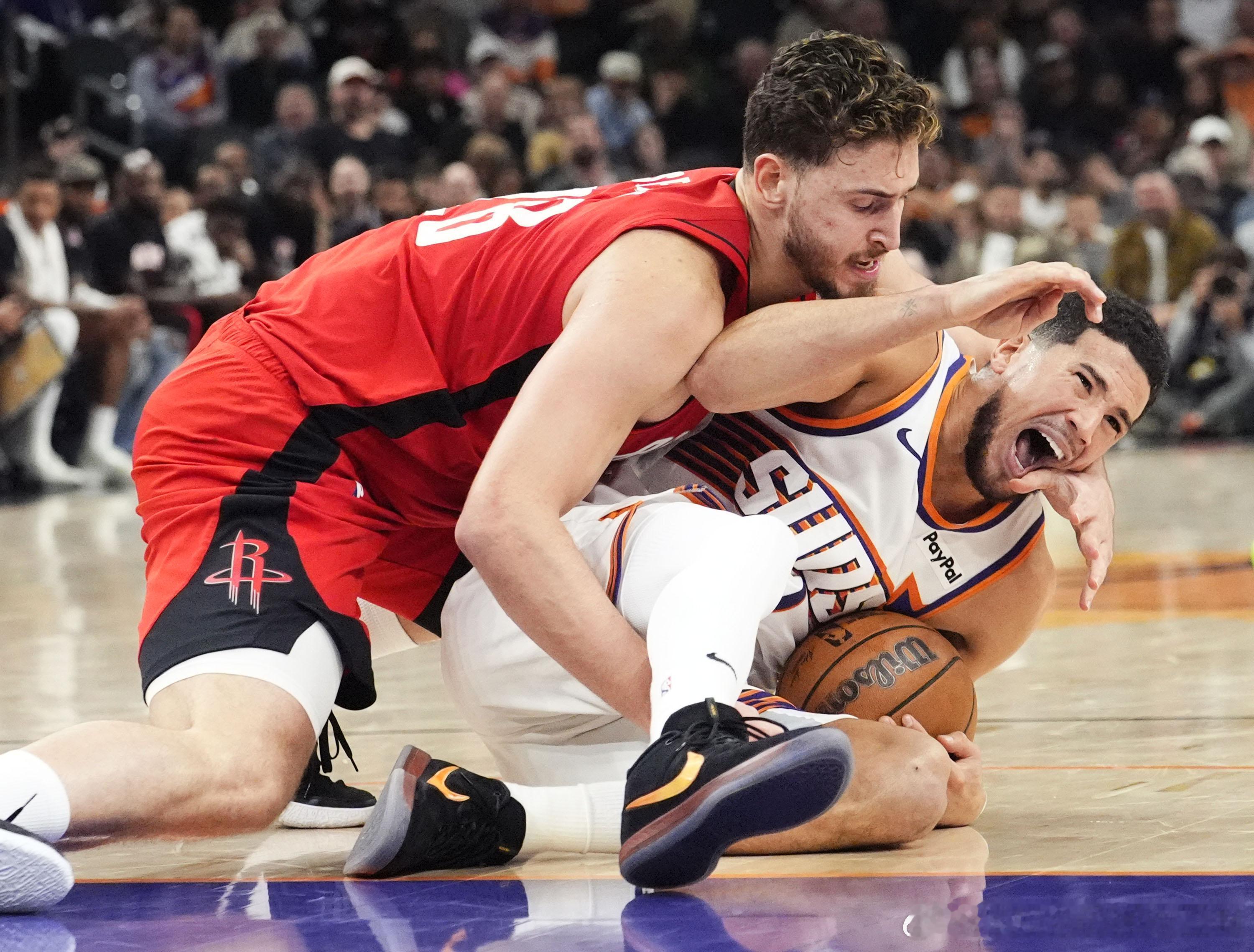 今日最“搞笑”镜头