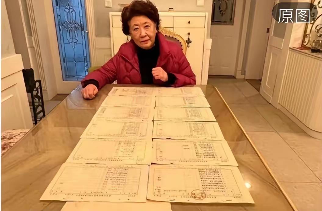 庞叔令又晒出新证据，徐莺身份太假，这次南博的事有方向了。徐莺和徐胡平本以为通