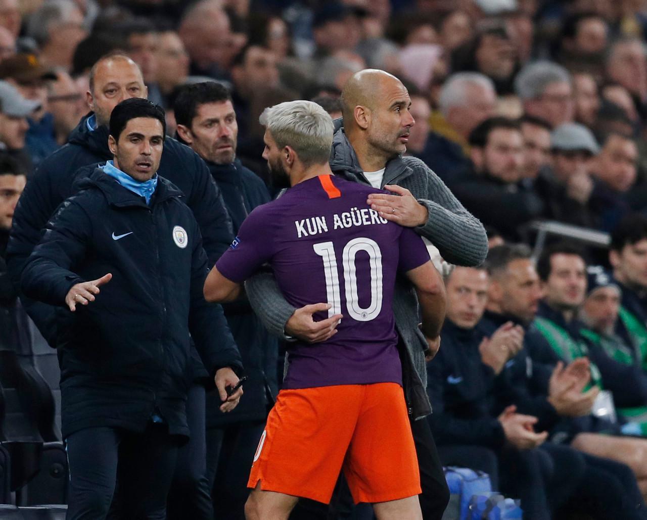 2月21日在接受采访时，曼城传奇前锋阿圭罗表示，没有必要猜测瓜迪奥拉的未来。阿