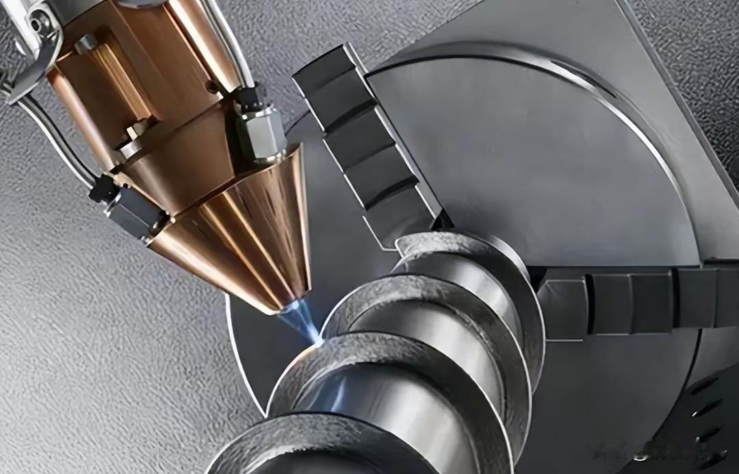 最近听说了个事，武汉有个华科教授搞了个3D打印新技术，美国找上门想买都被拒绝，还