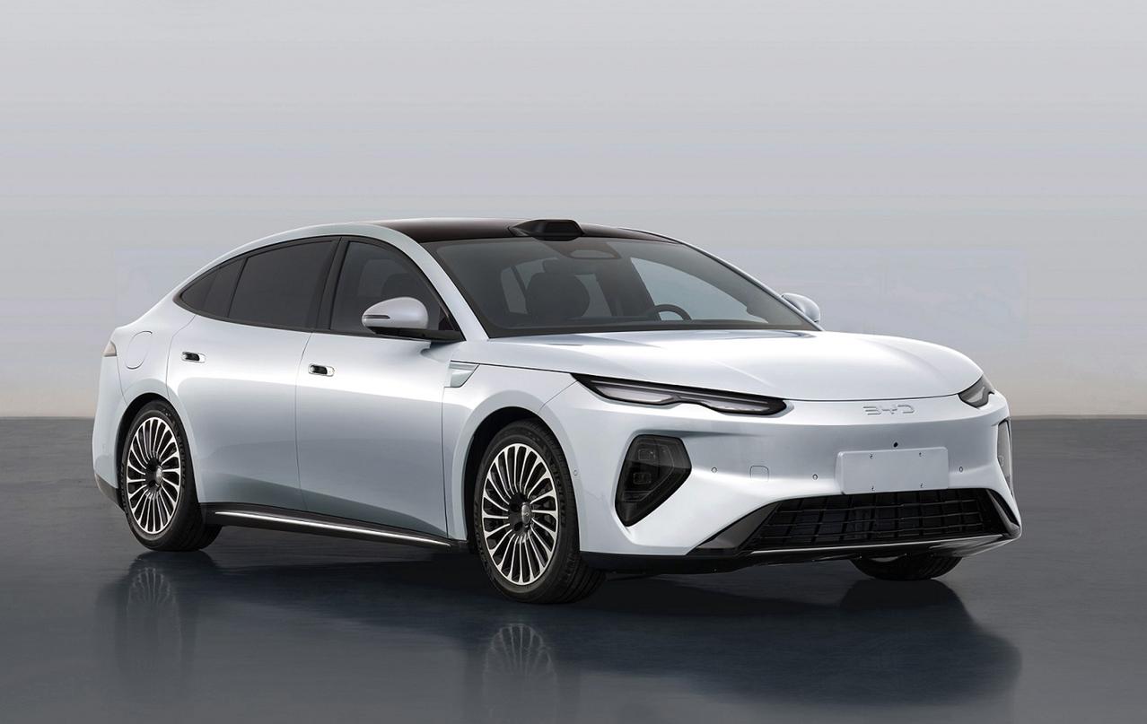 比亚迪海洋网全新旗舰轿车海豹08，完成工信部申报了！预计二季度上市，价格区间3