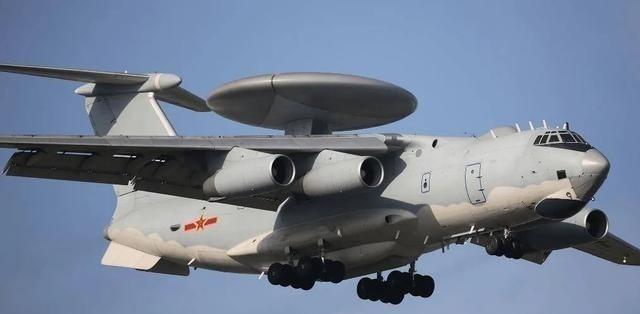 为什么在空战时不先打掉对方的预警机？这么说吧，想打落预警机几乎就是在做梦，甚至