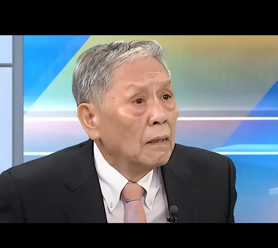 台湾名嘴,帅化民说,大家有没有发现一个很奇怪的现象,在珠海航展以前,大陆什么武器