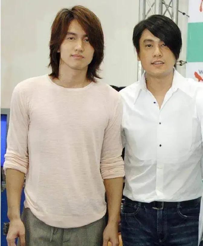 柴智屏一句分成7:3，F4差点原地解散2002年最火的是《流星花园》，最炸