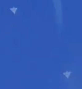 这是什么飞机？有点像攻击11，也有点像J10？还有点儿像6⃣️？图源网络烽火问鼎