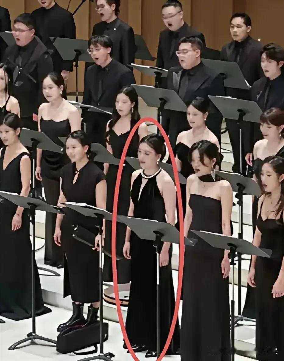 能优雅的站在这么高雅的殿堂上，怎么干出这么无耻的白嫖事来，所以说满口仁义道德的人