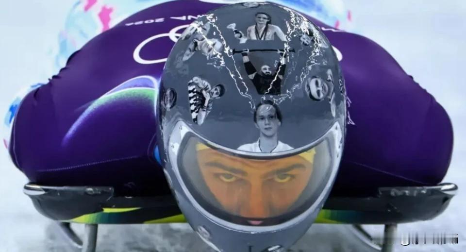 乌克兰人正因国际奥委会阻止乌克兰钢架雪车运动员进行挑衅行为——禁止其佩戴印有战死