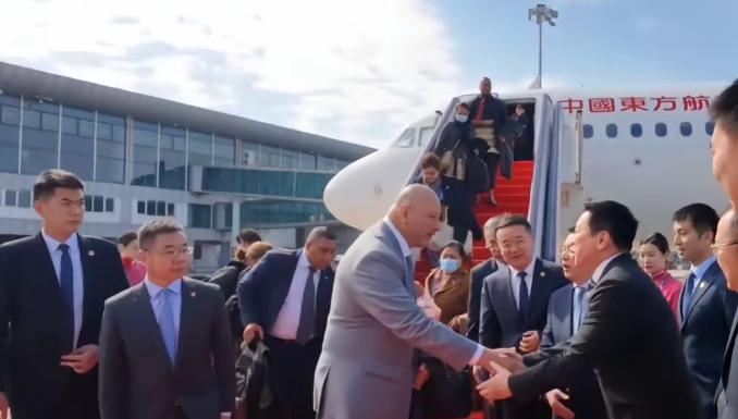 中国为啥这么隆重的欢迎汤加国王？ 汤加是太平洋岛国里唯一从未跟台湾“建交”过