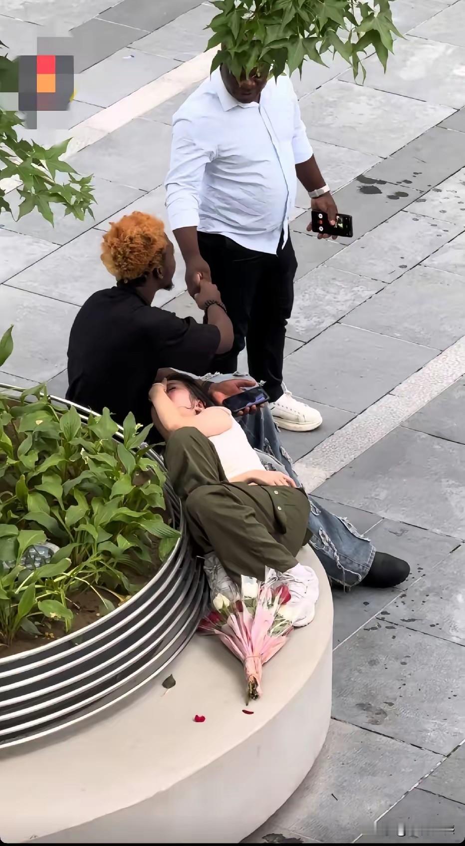 这是谁家的女儿，当父母的从小是怎么教育的，为什么会有这样的择偶观？作为70后的我