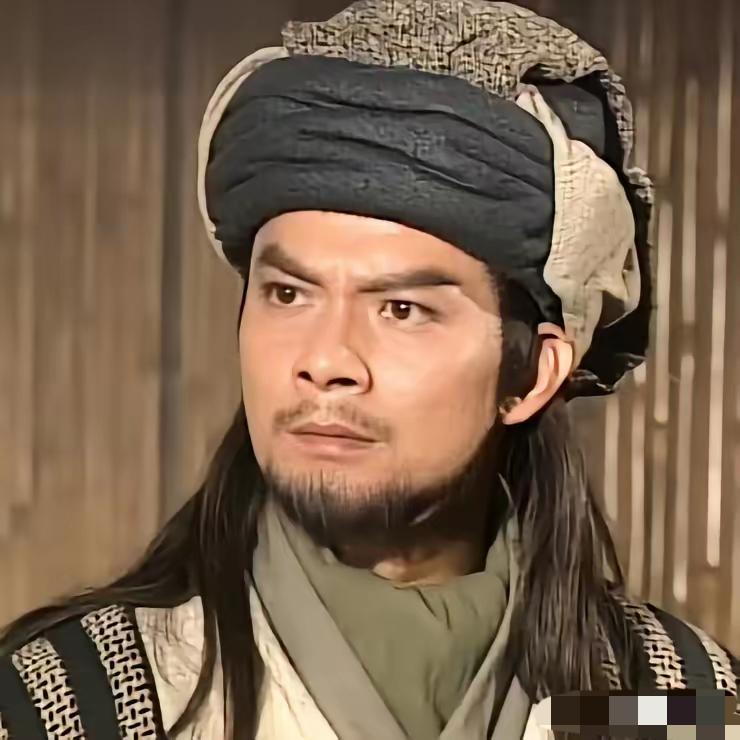 黄日华最近估计要乐疯了，不仅甄子丹、胡军没想到，就连王晶都很意外，明明是他爆