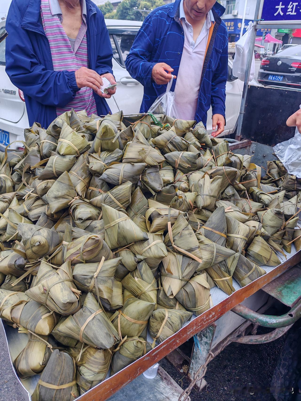 马哥的“发财计划”要泡汤了6月19日，陕西西安。今天端午节，我刚去早市溜了一圈