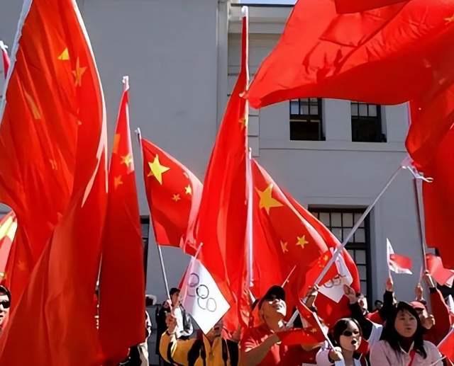 中国只要一直不打仗，世界就会怎么样？答案很简单。中国不打仗，老百姓睡得安稳，
