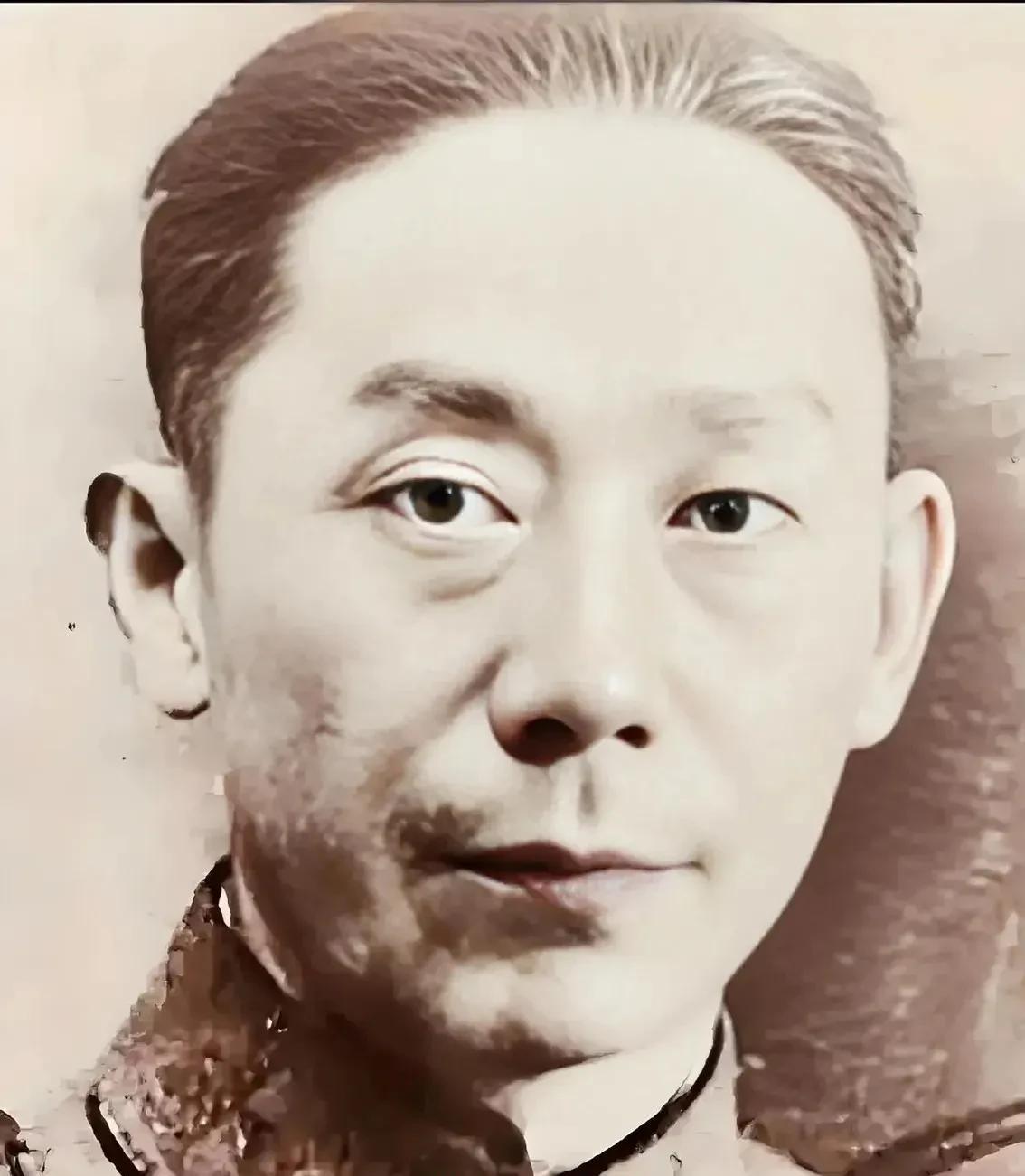1943年10月，74军军长王耀武，把副参谋长柴意新叫到办公室，压低声音说：“余
