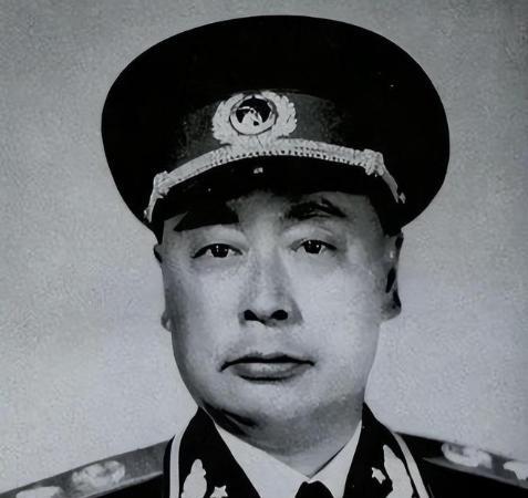 解放上海期间，前委强调不准用炮，可国民党青年军230师固守电厂自来水厂，负隅顽抗