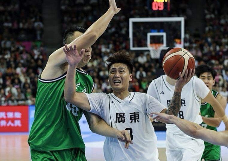 无缘卫冕！辽宁队73-92惨败广东队，这一战让我彻底认清以下三件事！1、广东内外