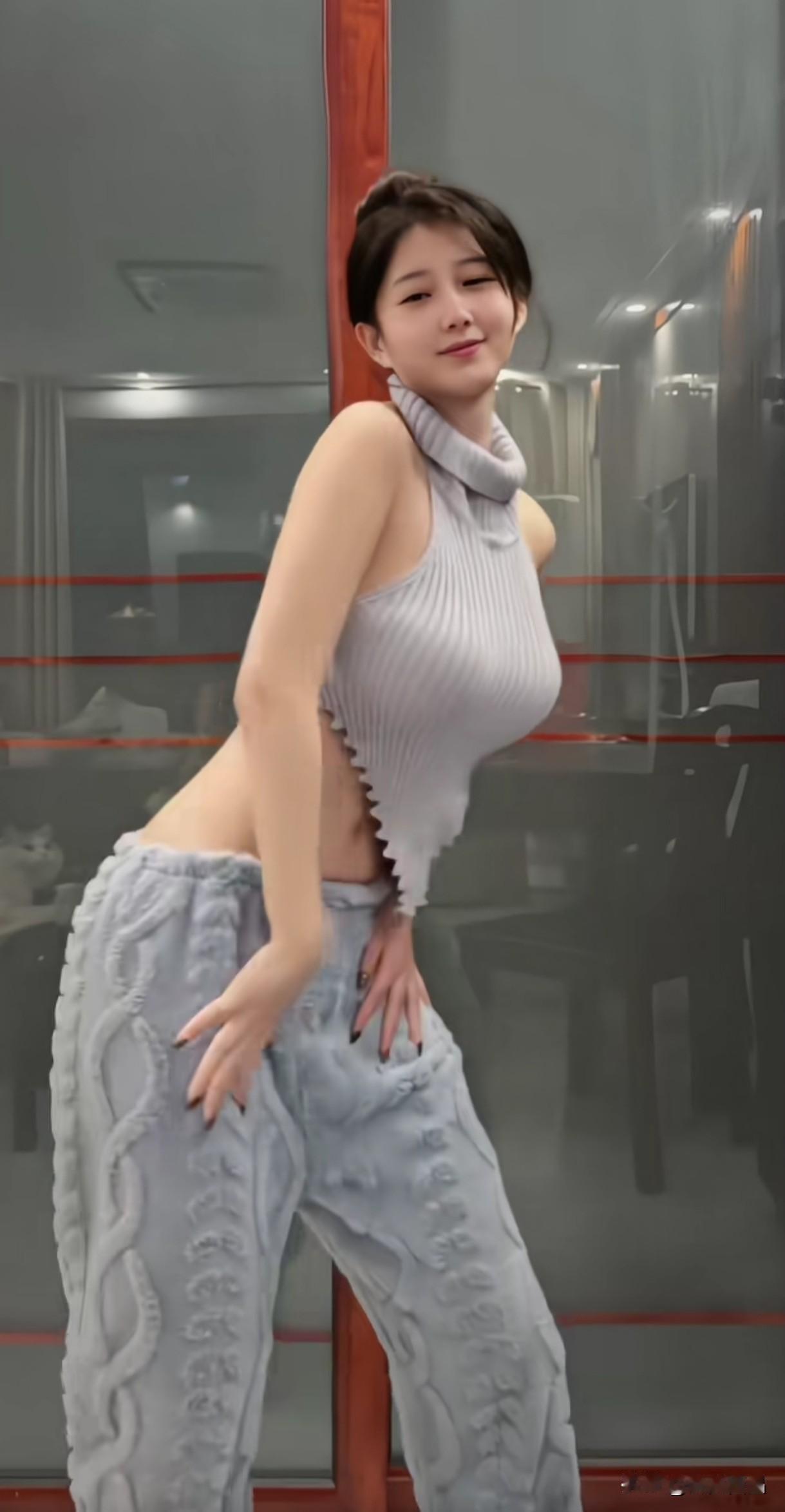 日曆古詩2025.11.7《立冬》唐/李白冻笔新诗懒写寒炉美酒时温