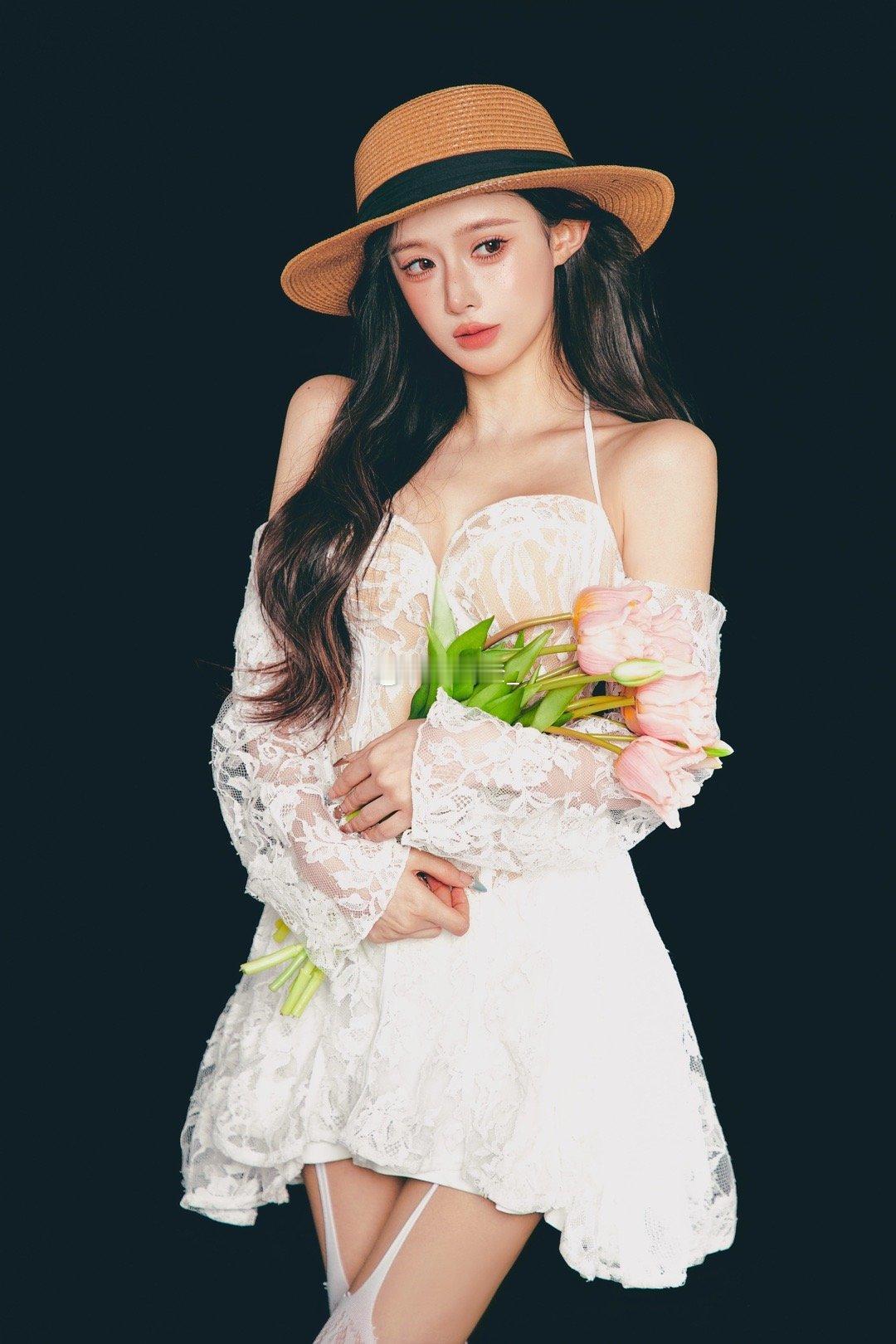 晒图笔记大赛美女穿搭写真