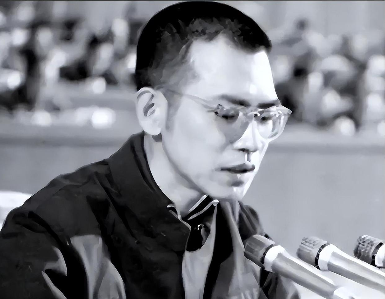 1978年3月22日，北京，中关村。中国科学院数学研究所的办公楼里，几个人围