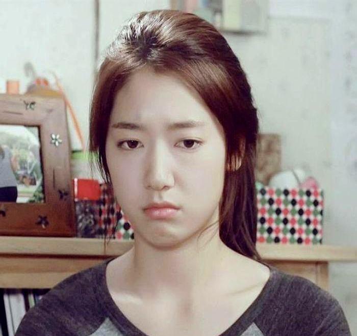 女星产后发腮，事业竟起飞了。朴信惠就是个例子。以前提到她，想到的都是纤细、