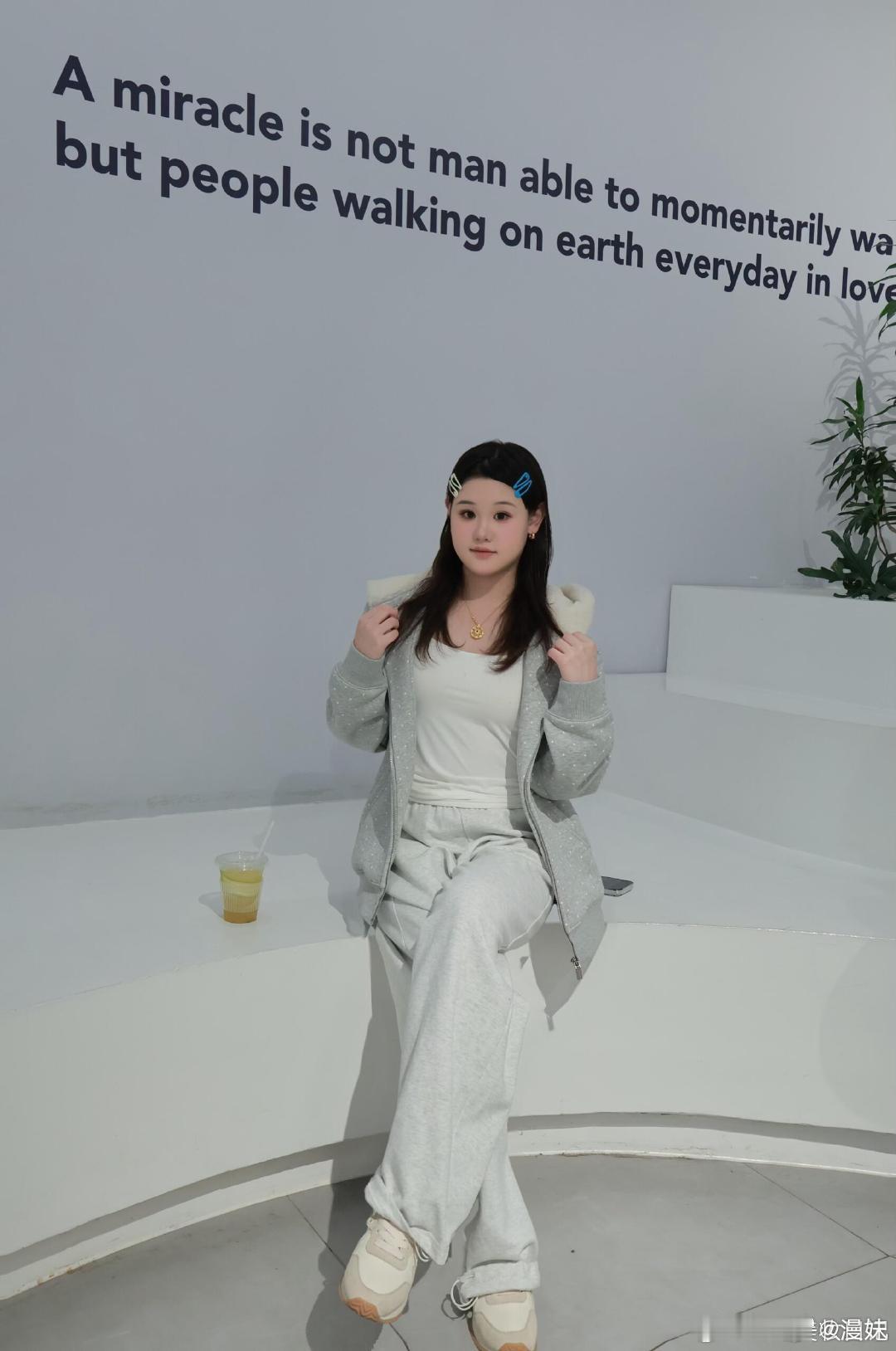 张家齐家公猫叫美女我家那闺女张家齐的养猫小趣事，不在乎猫咪性别，颜值到位，公猫