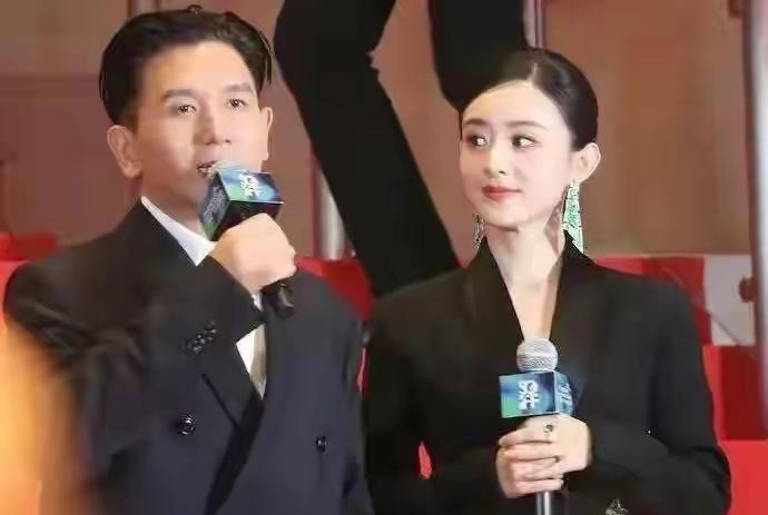 那现在有男朋友了，不知道会不会也和粉丝说呢？她是没有义务，但是粉丝总是为了她和别