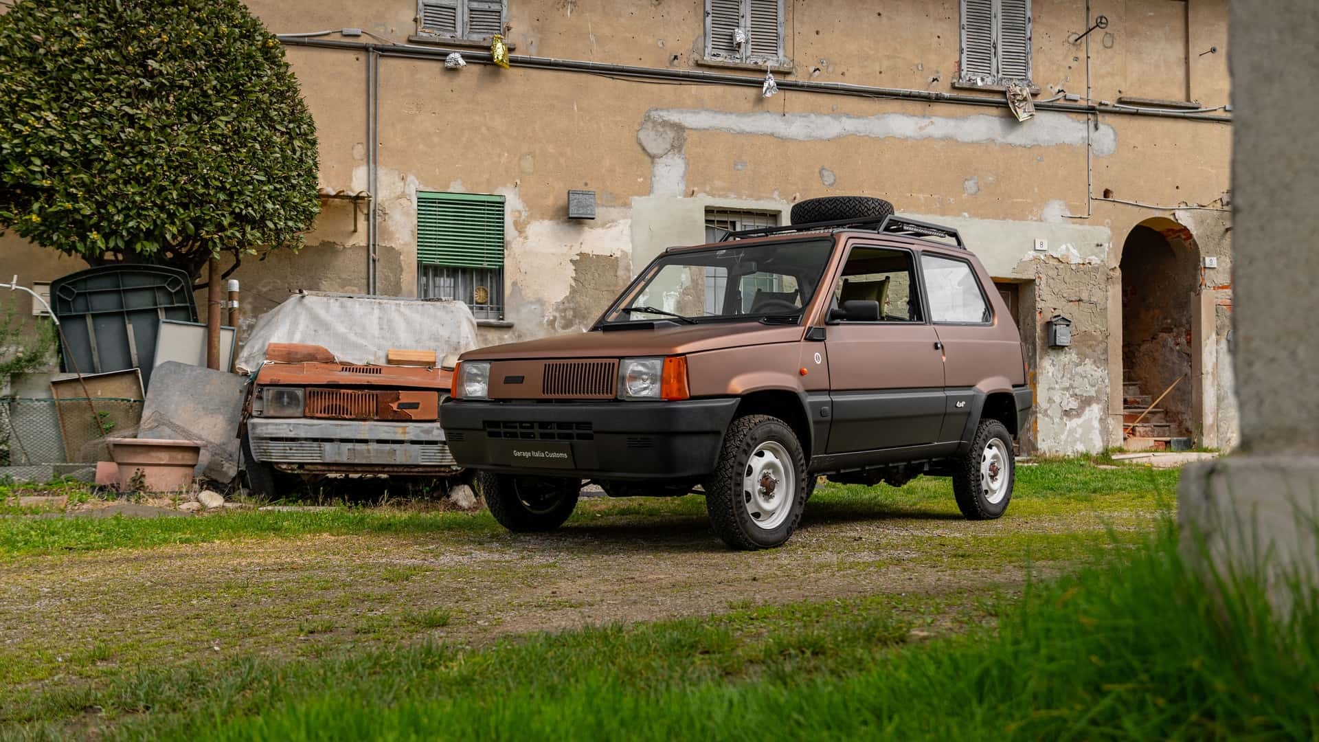 GarageltaliaCustomsPanda4x4elTaddeo