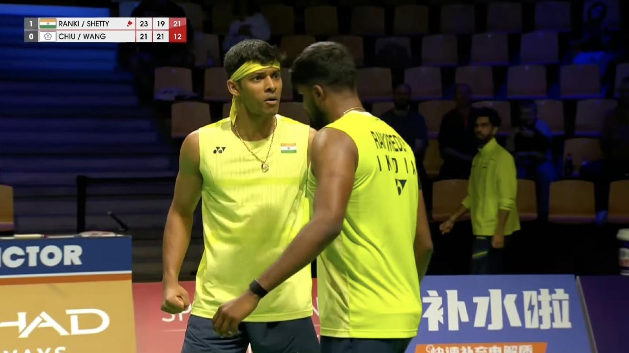 林俊易压力山大啊[吃瓜]，林俊易队友连输两盘，印度男团🇮🇳2-0领先！