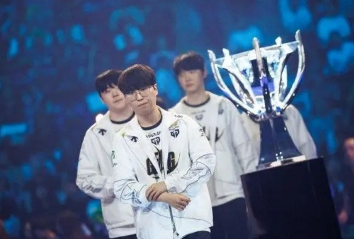 Kiin: 输KT是BP应对不足, 近两年体会到下路线权的重要性