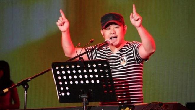 杨娜简谱_刀郎的前妻杨娜图片(2)