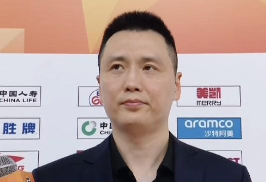G1大白边缺阵，伤得严重吗？卢伟透露原因，原来如此CBA总决赛G1的比赛落下帷