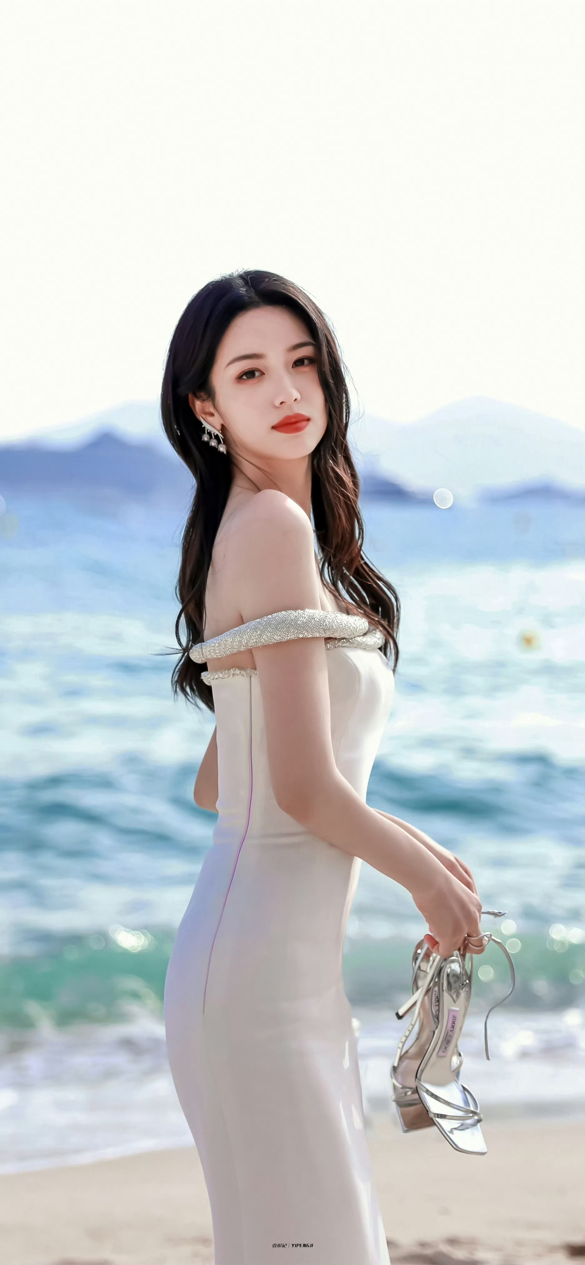 周也·𝙔𝙚𝙖𝙝🤍周也帝女气场​​​