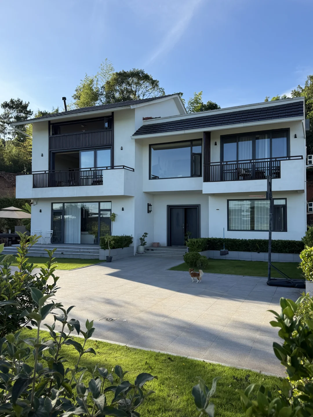 没有出国，这是我家在农村的自建房